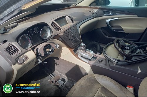 Autovrakoviste Sviadnov Opel Insignia 2.0 benzín Turbo na náhradní díly