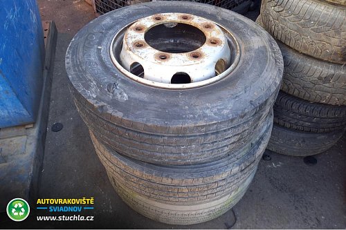Autovrakoviste Sviadnov Kola na nákladní vůz 225/75 R17.5