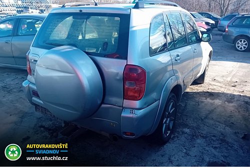 Autovrakoviste Sviadnov Toyota RAV4 2.0 D na díly