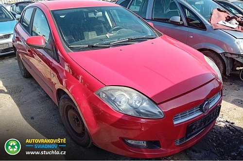 Autovrakoviste Sviadnov Fiat Bravo 1.4 16V na díly