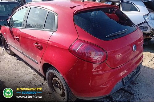 Autovrakoviste Sviadnov Fiat Bravo 1.4 16V na díly