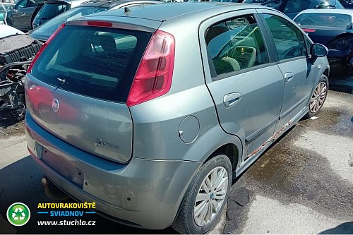 Autovrakoviste Sviadnov Fiat Grande Punto 1.4 na díly