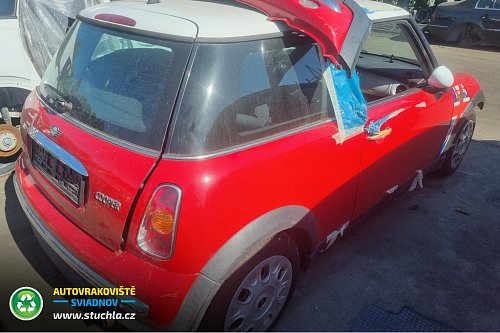 Autovrakoviste Sviadnov Mini Cooper RC31 1.6 na díly