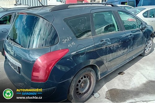 Autovrakoviste Sviadnov Peugeot 308 1.6 HDI na díly
