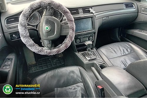 Autovrakoviste Sviadnov Škoda Superb II 3.6 na díly