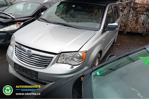 Autovrakoviste Sviadnov Lancia Voyager 2.8 na díly