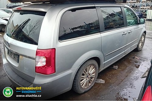 Autovrakoviste Sviadnov Lancia Voyager 2.8 na díly